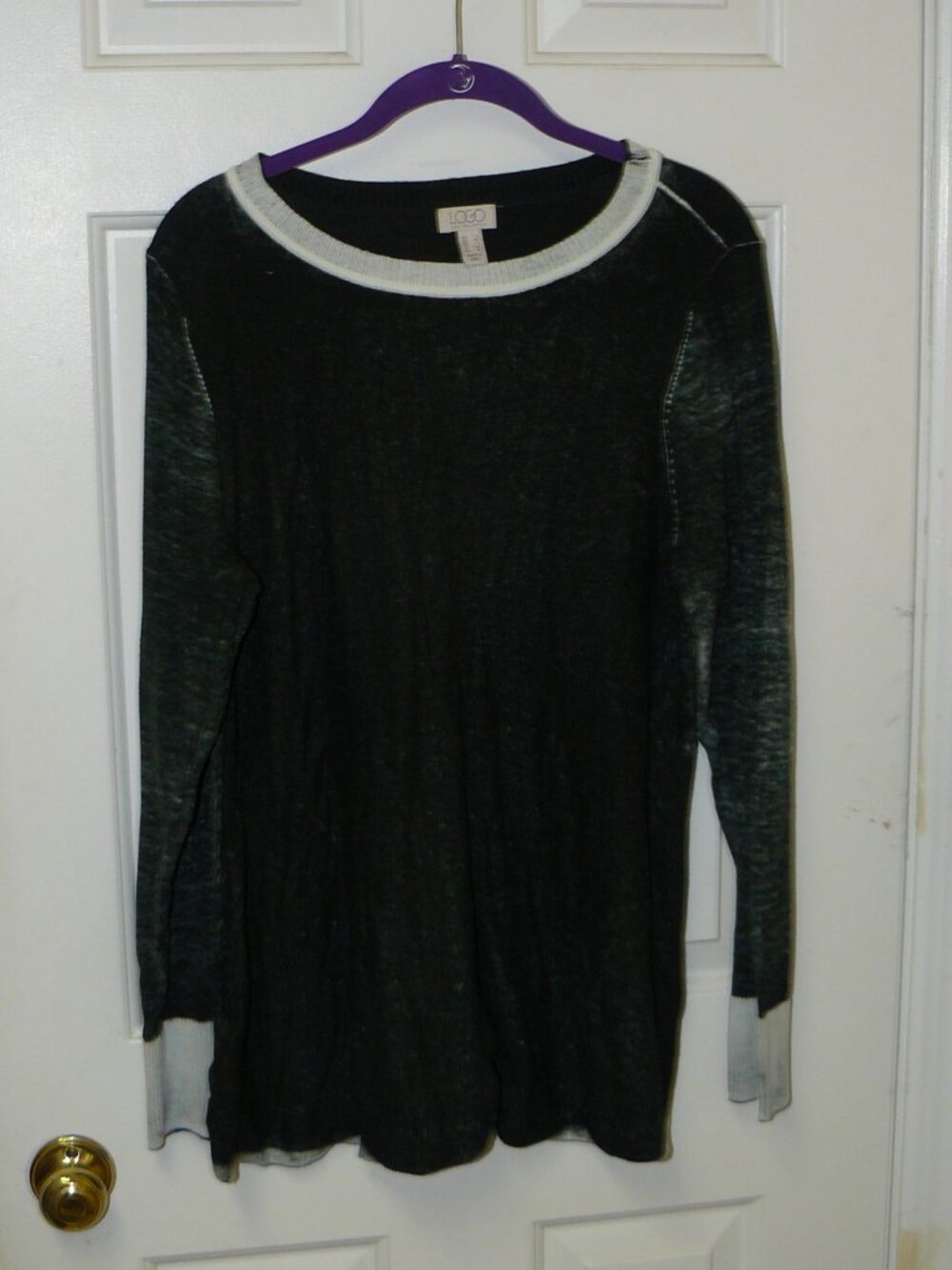 LOGO by Lori Goldstein Distressed Sweater with Contrast Detail Sz L